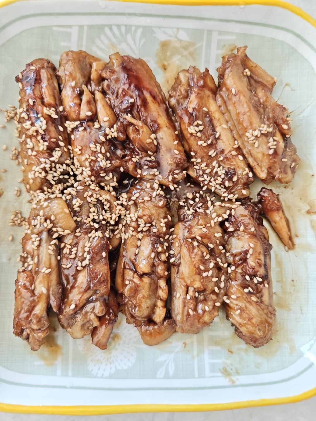好吃到吮手指的【可乐鸡翅】，新手零失败做法～