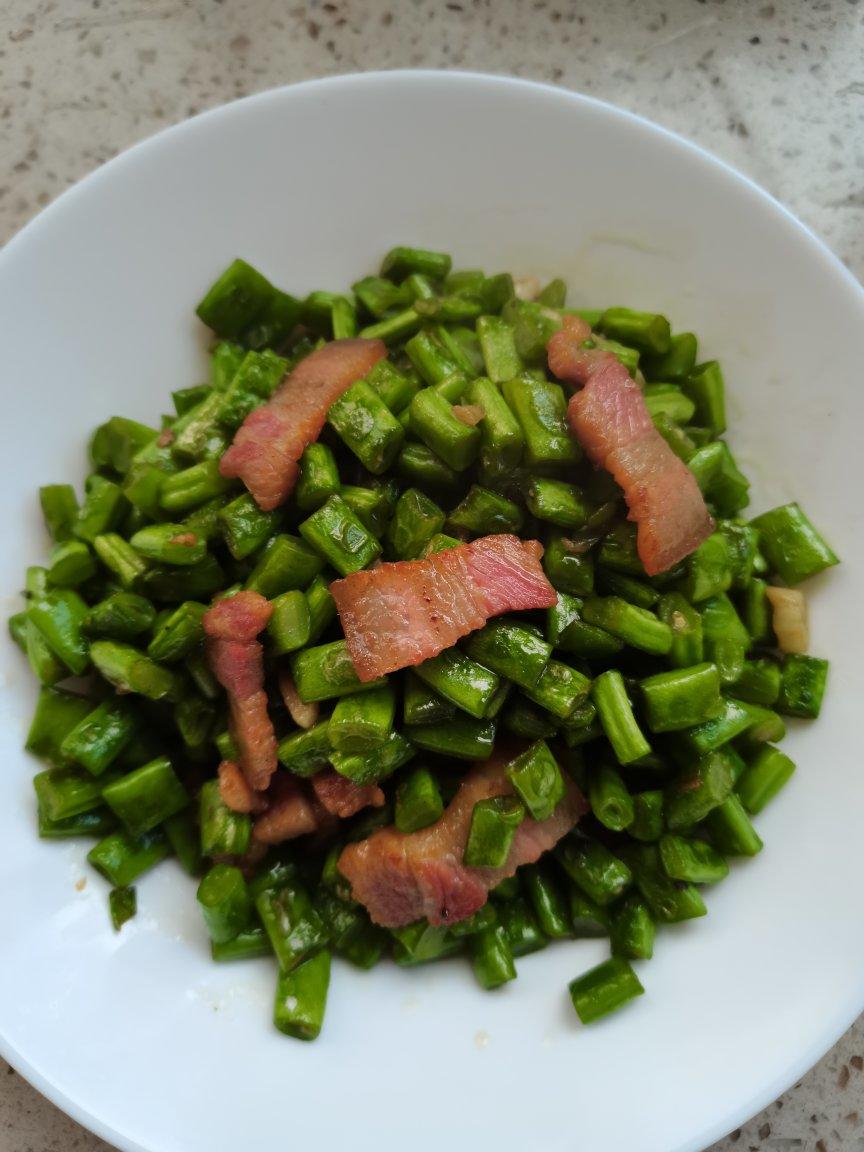 四季豆炒腊肠