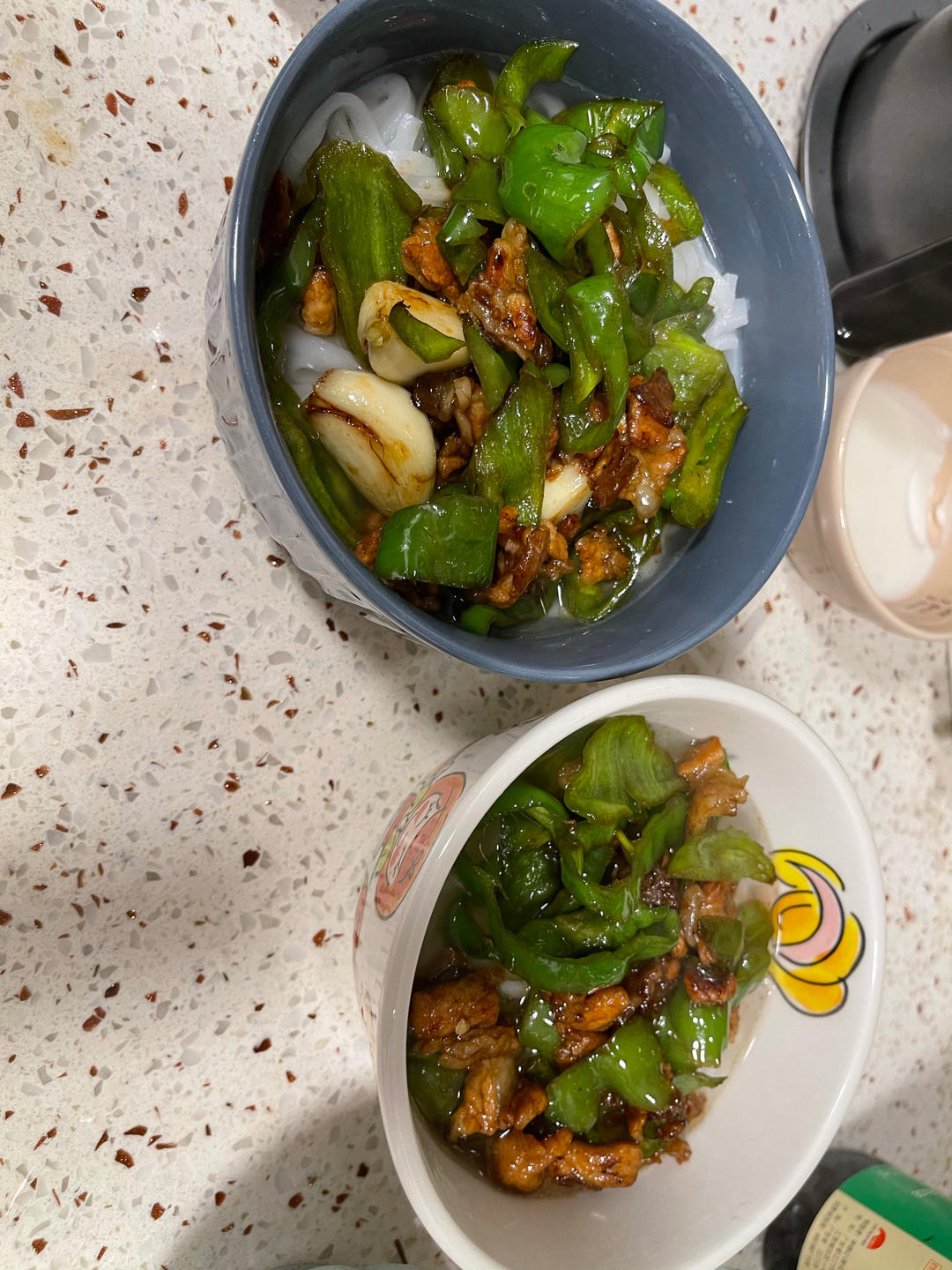 正宗的湖南辣椒炒肉，不正宗，不好吃你打我