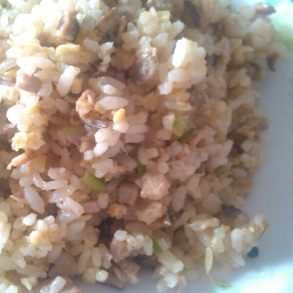 香菇肉丁油饭