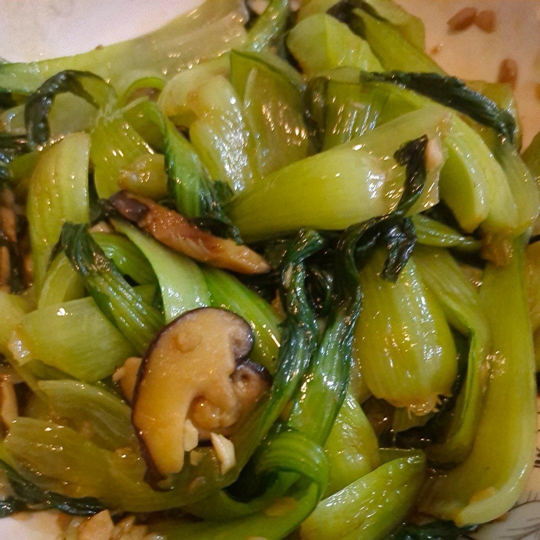 减肥养生菜清炒小油菜