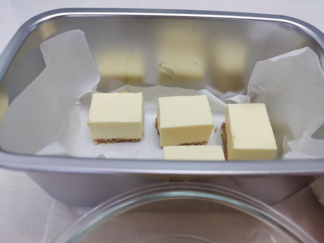 柠檬巴巴露亚