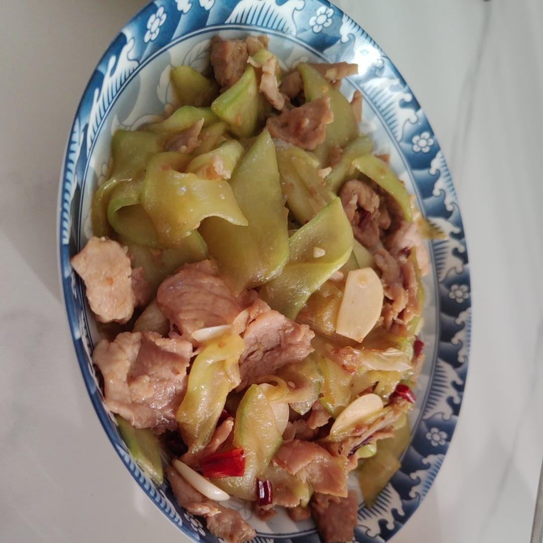 黄瓜炒肉