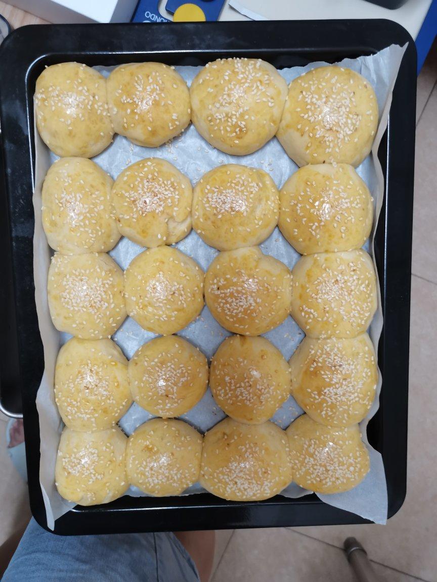 普通面粉做的柔软小餐包