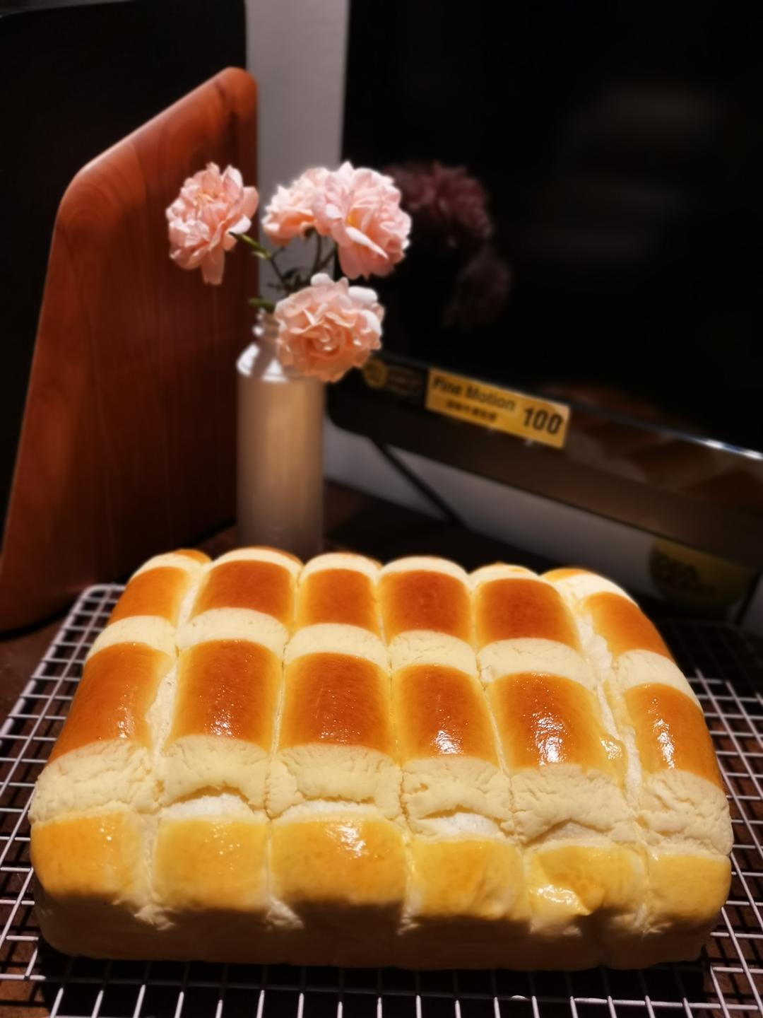 会拉丝的奶酥排包