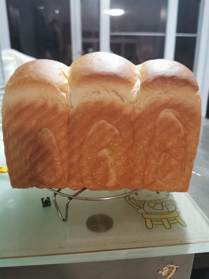 波兰种奶油吐司