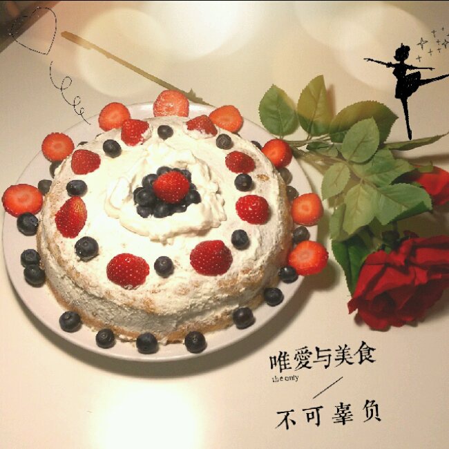 草莓裸蛋糕