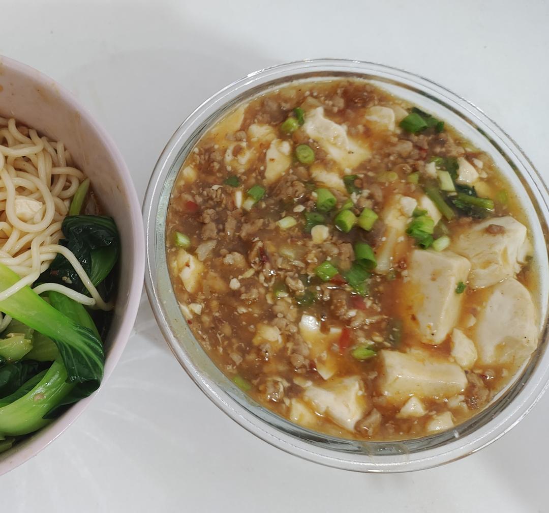 红烧肉沫豆腐｜超下饭