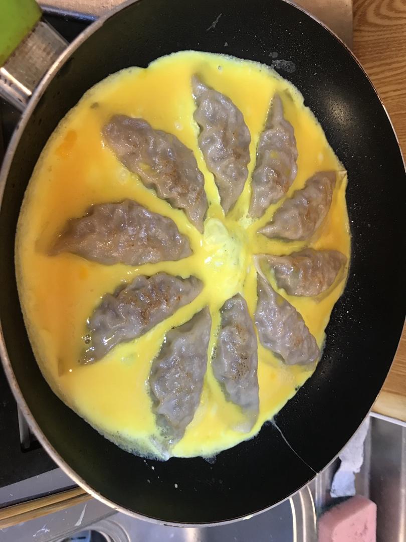 0失败的【抱蛋煎饺】速冻饺子🥟版