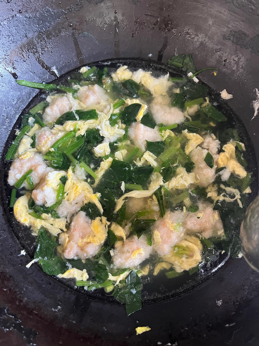 低卡鲜美的紫菜虾滑汤！好喝不胖减脂餐