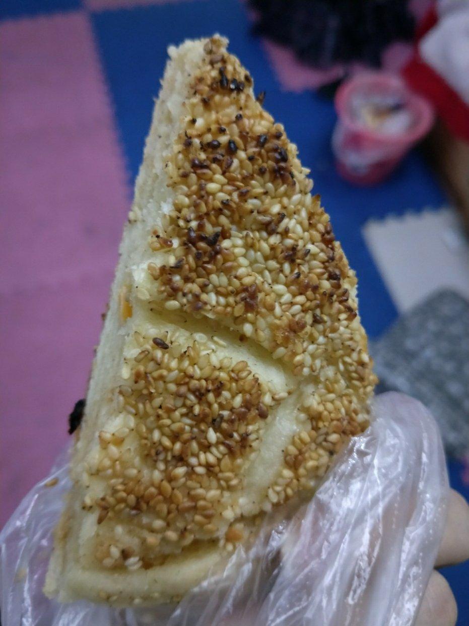 咸蛋黄发面千层饼