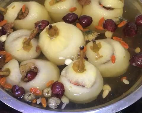 冰糖炖雪梨的做法