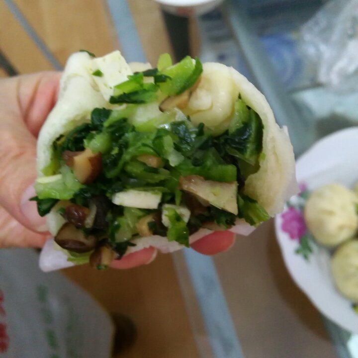 节省一半时间的大包子（另付翠绿菜包子，肉包子，腹黑包子食谱）