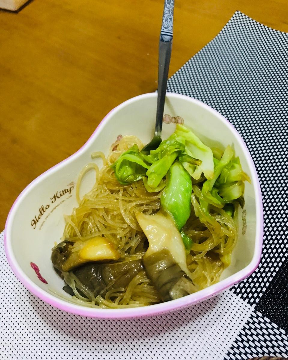 圆白菜炒粉条