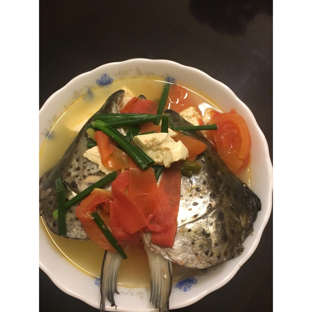 三文鱼头豆腐汤