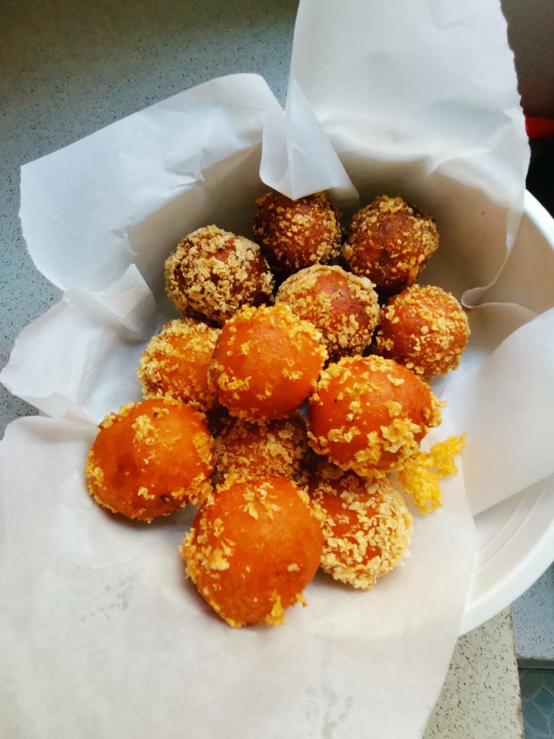 台湾小吃＂拉丝地瓜球＂