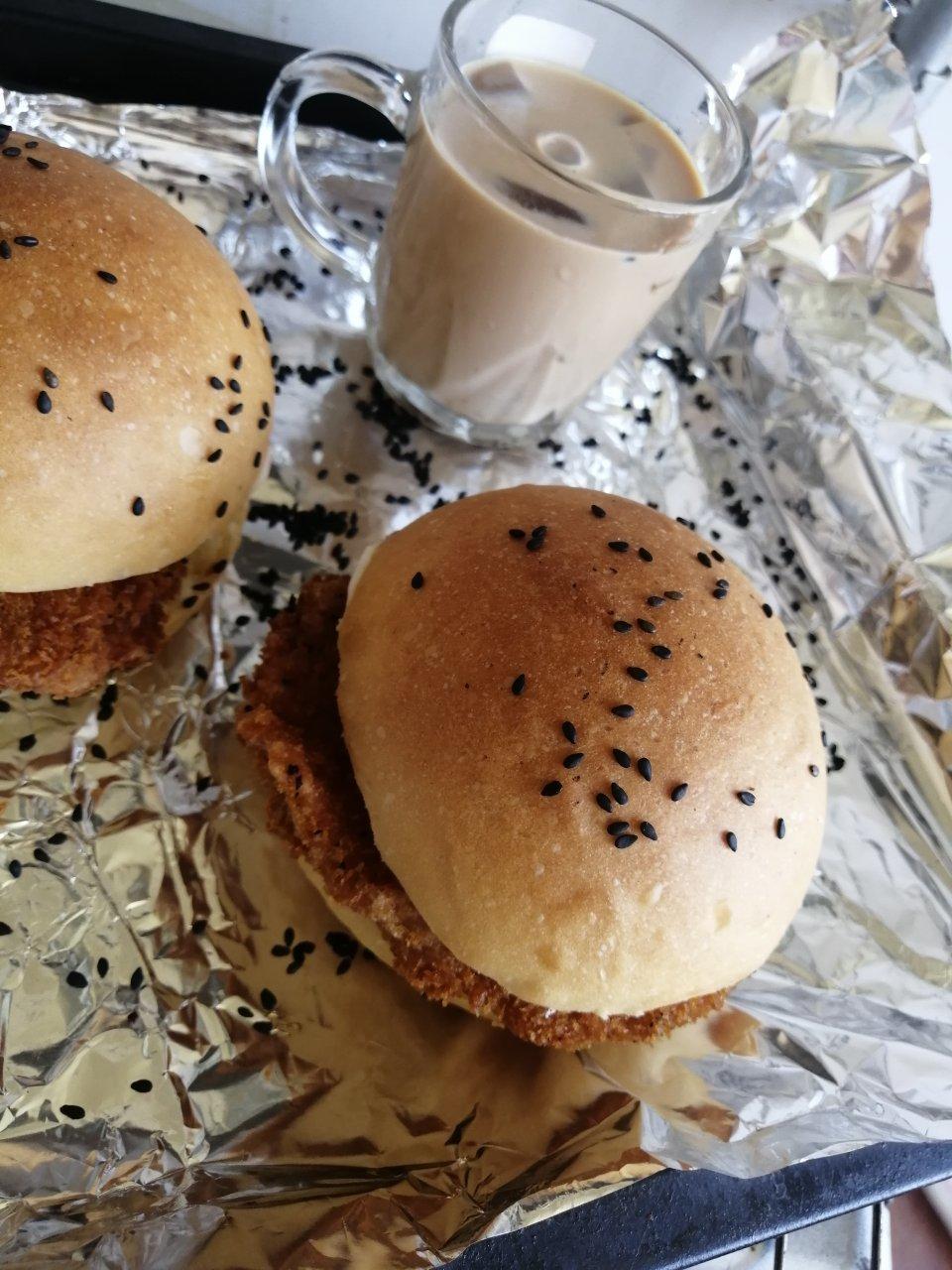 做了10000个汉堡胚后，我来教你最简单的做法