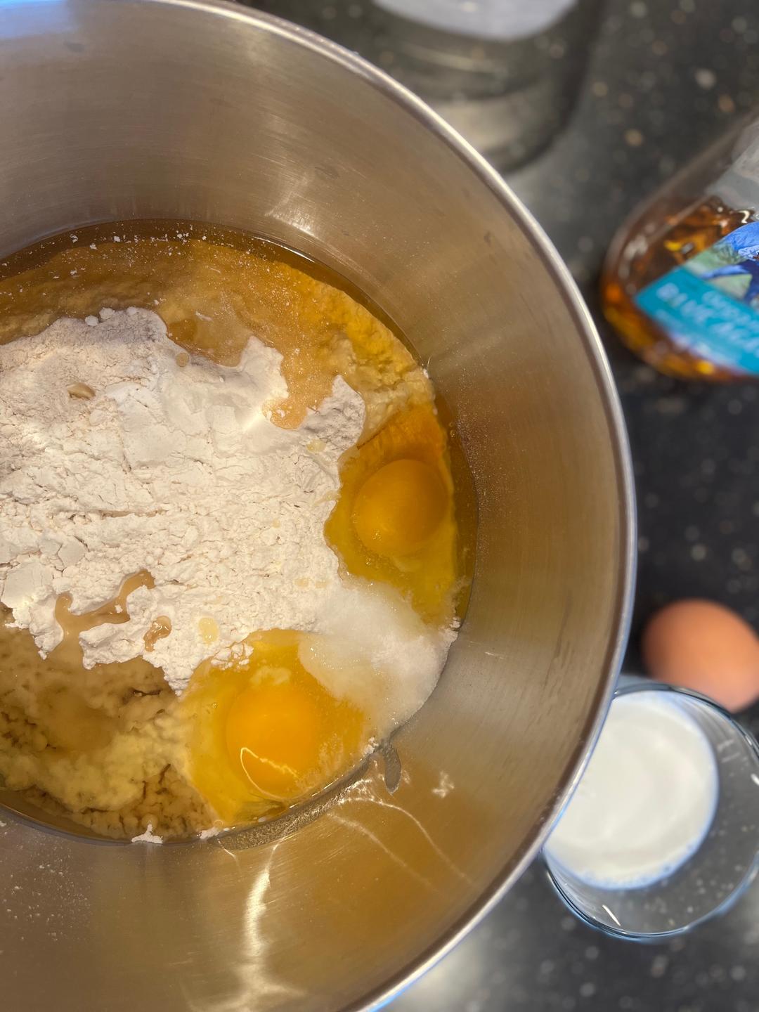 纯奶手撕吐司的做法 步骤1