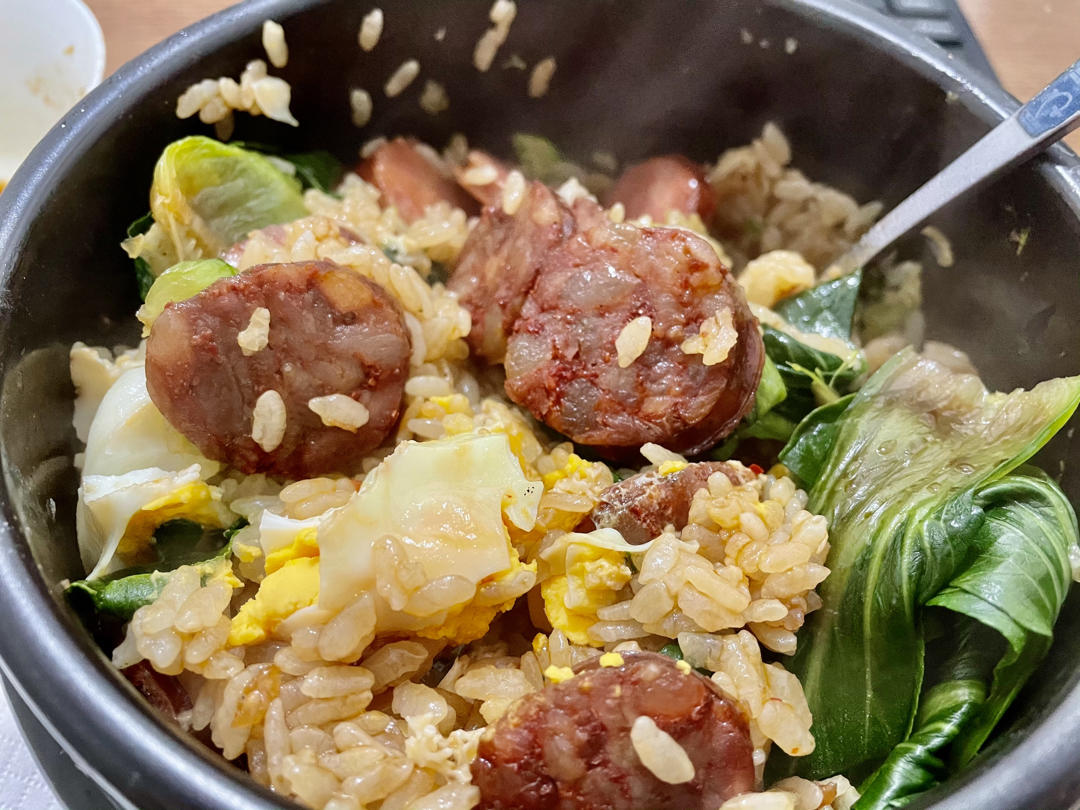 香肠煲仔饭