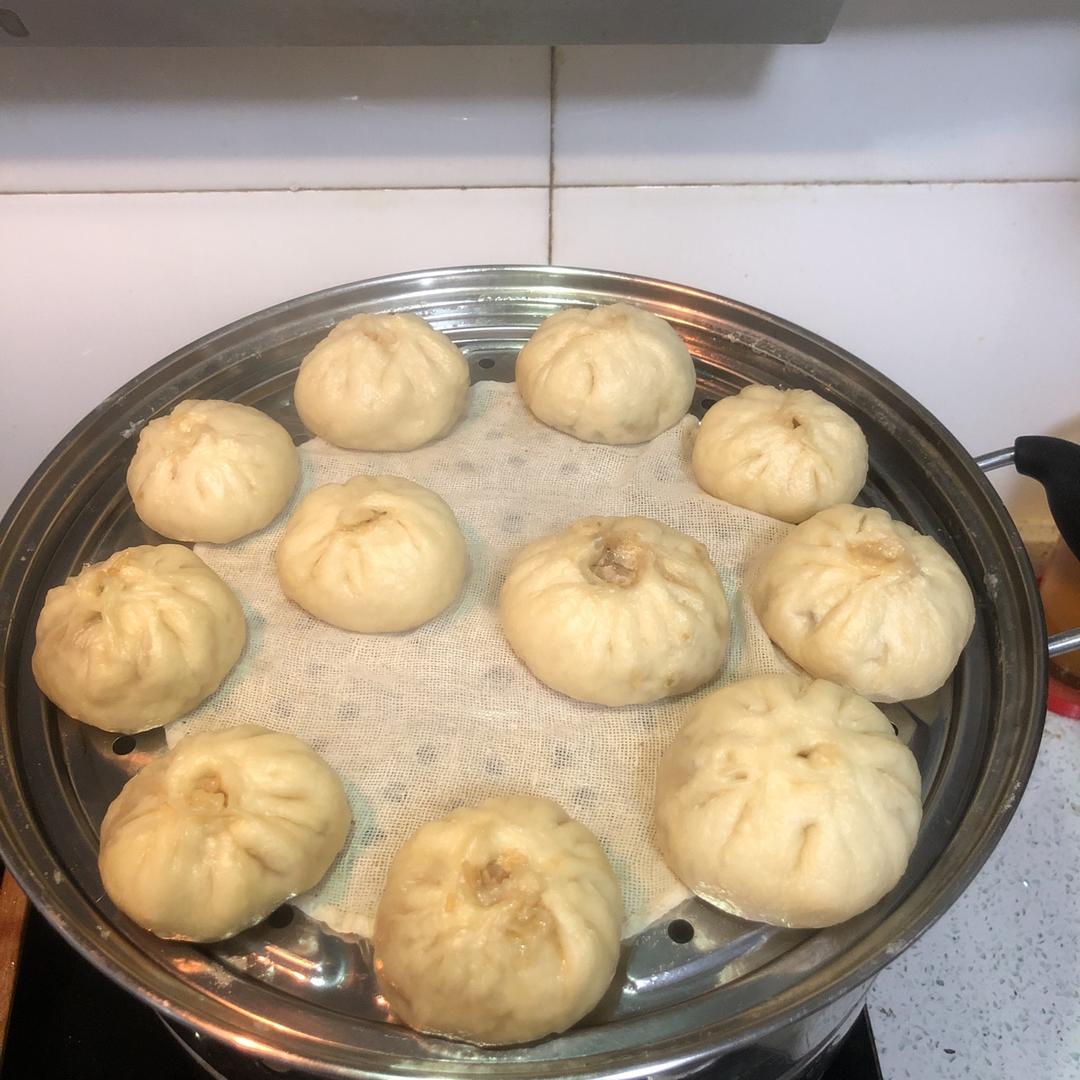 鲜肉包子