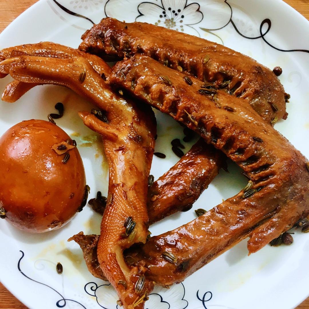 周黑鸭味～～～鸭翅 鸭爪