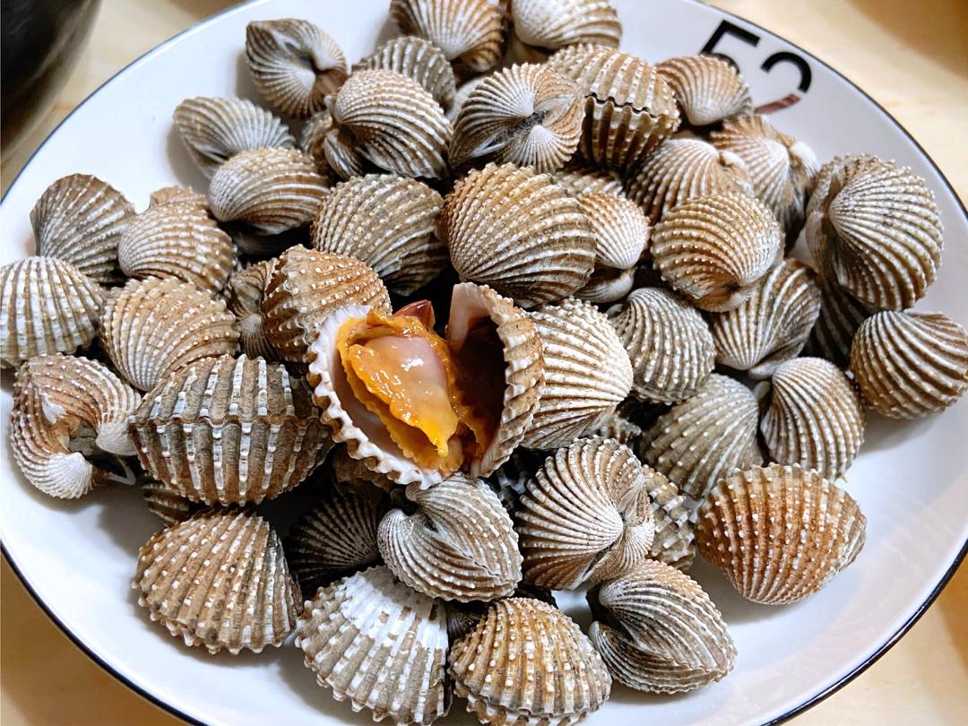 娜比娜比娜比做的白灼血蛤