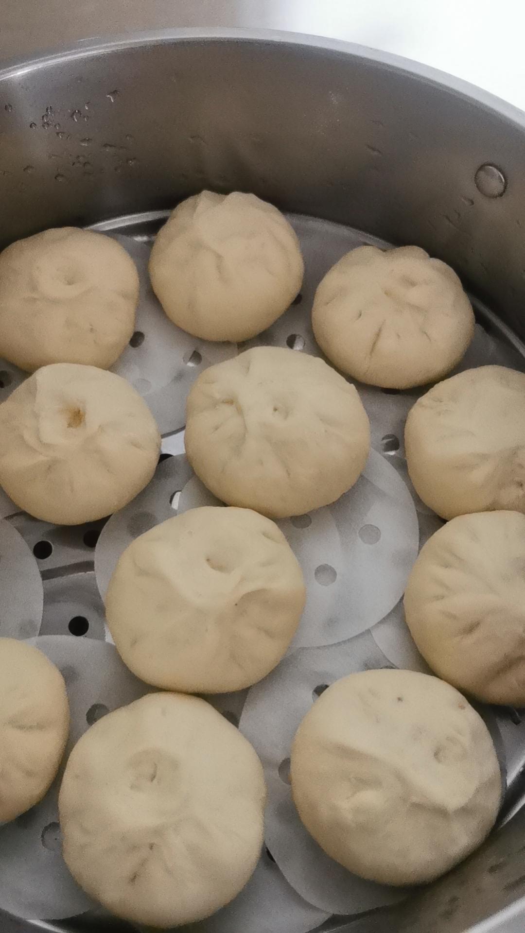 肉馅小笼包