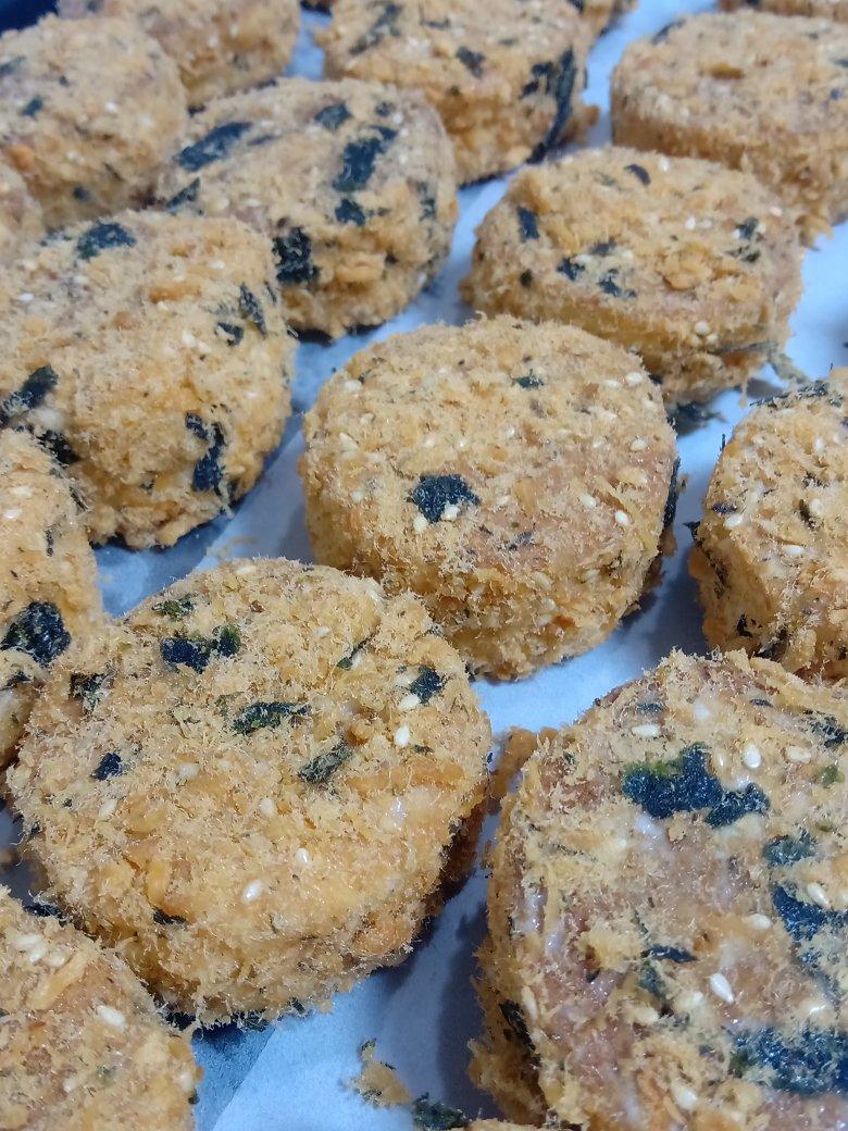 美味海苔肉松小贝