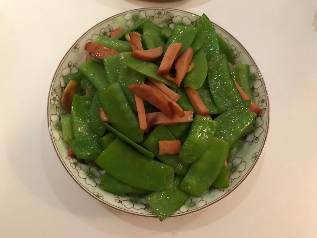 荷兰豆炒火腿肠|我偷偷想你的时候，你才是我的