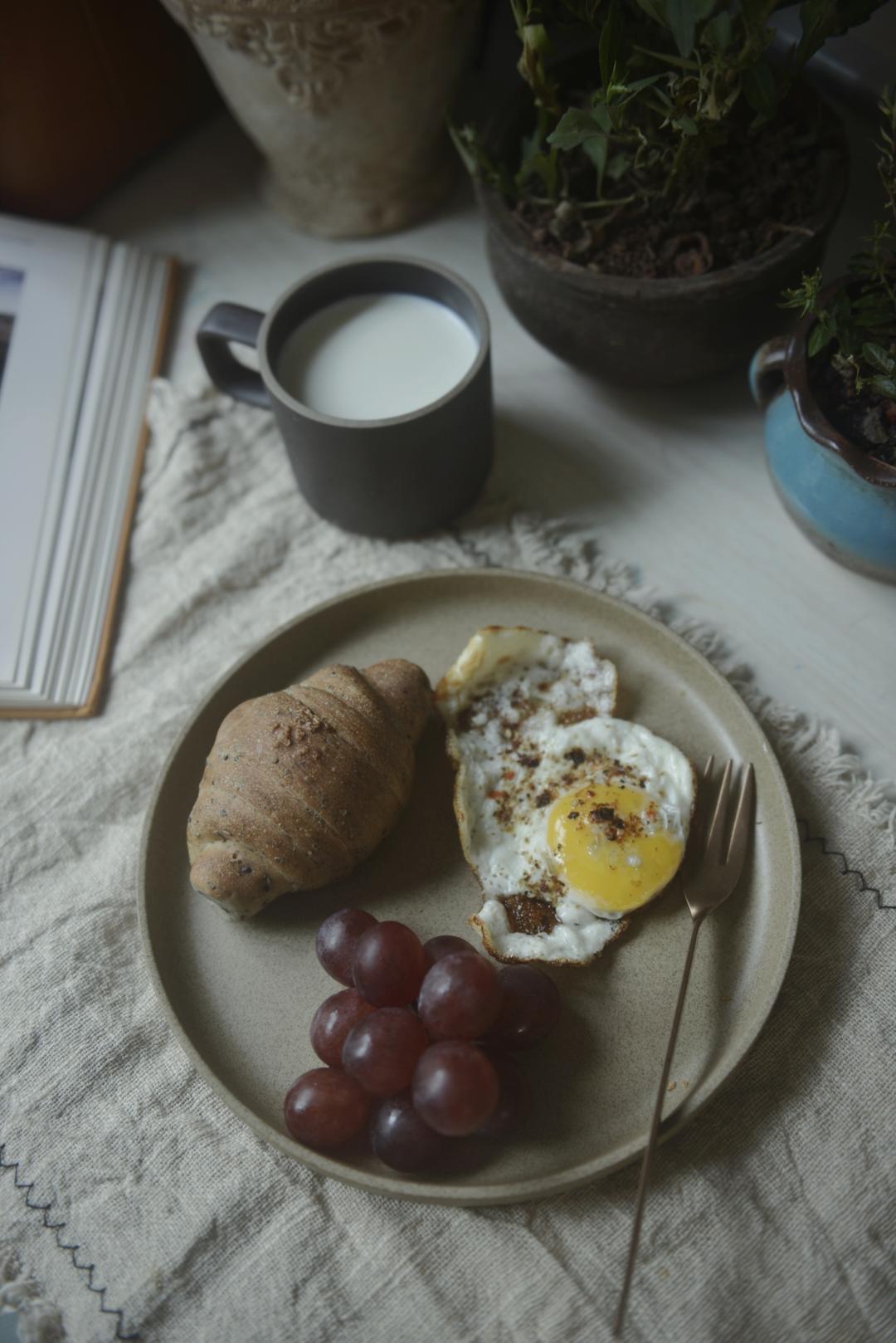 黑芝麻盐面包