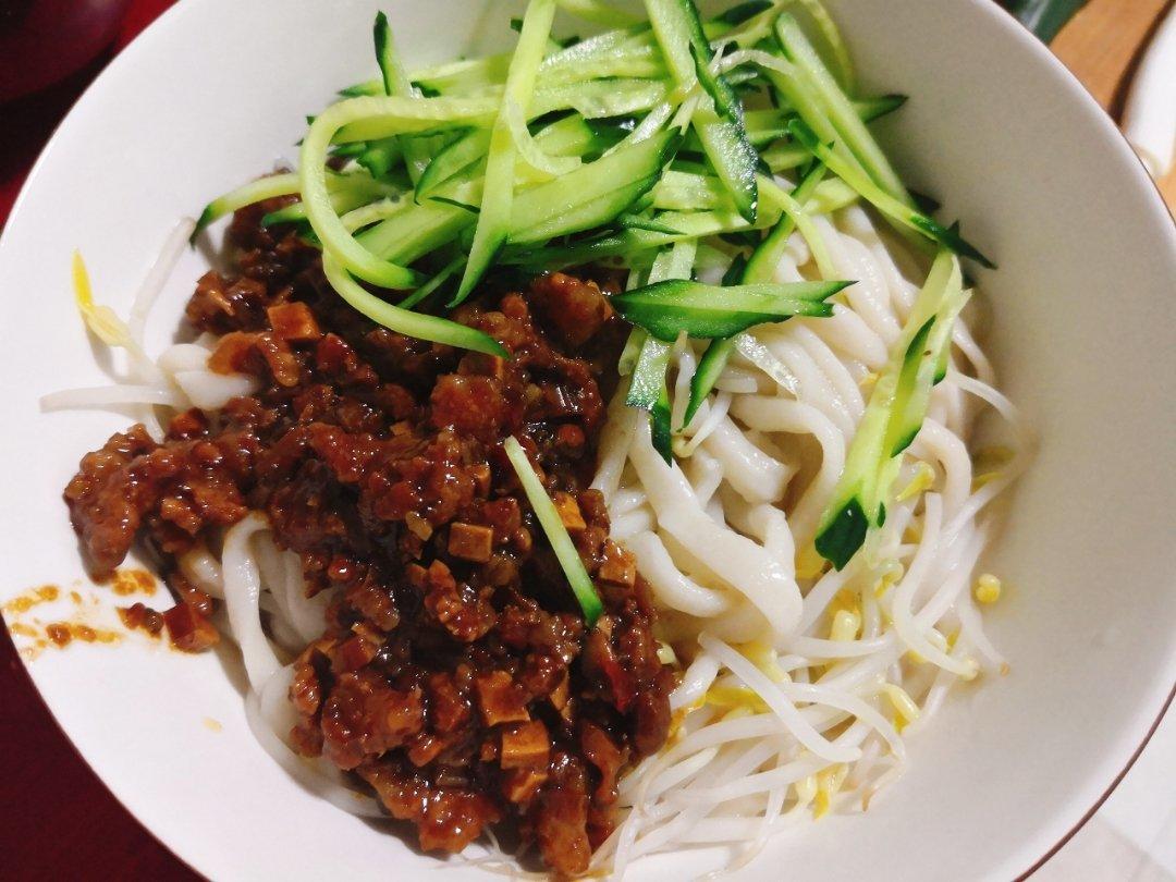 炸酱面