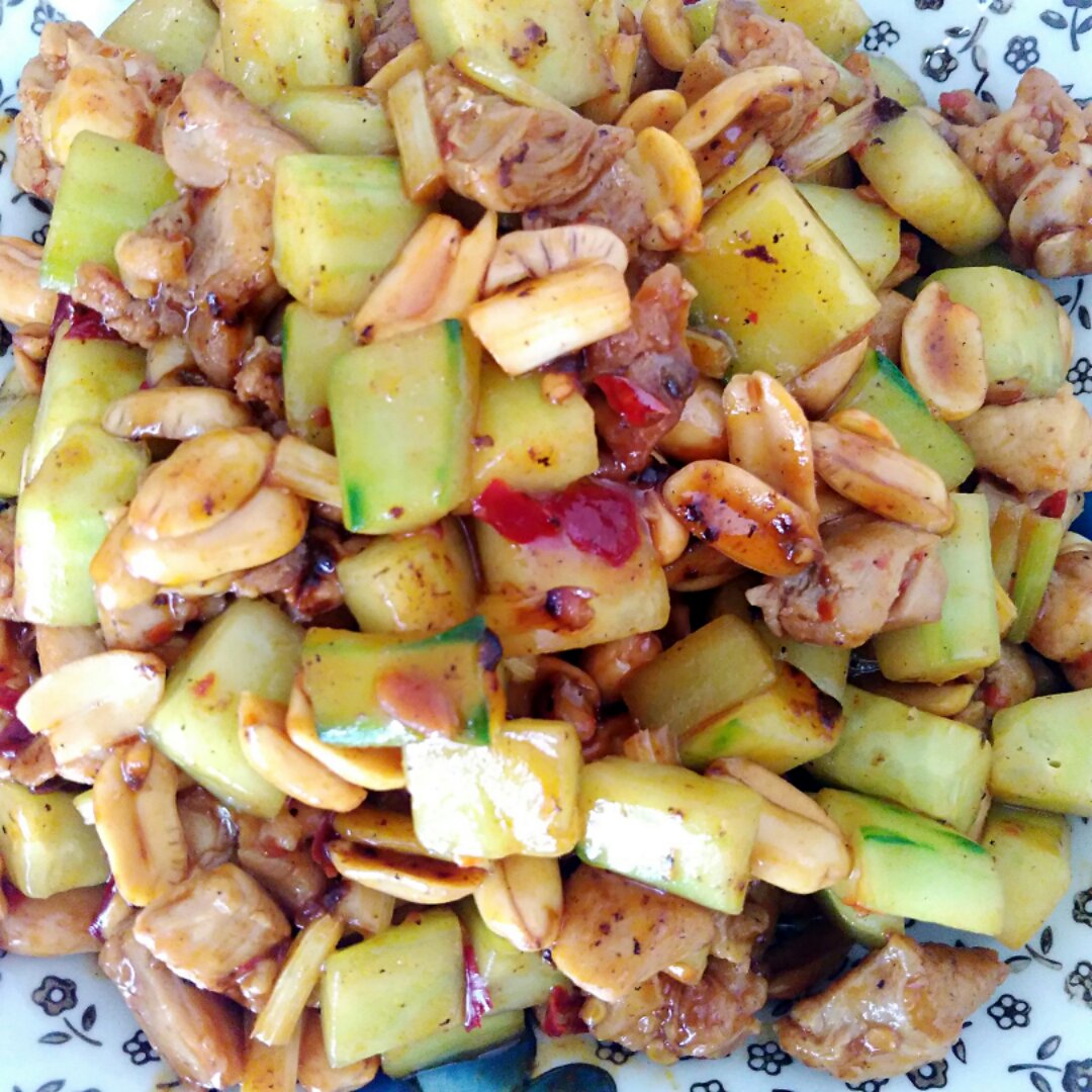 四川正宗宫保鸡丁