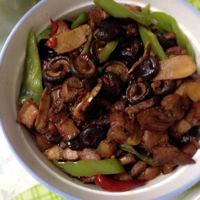 小香菇烧肉