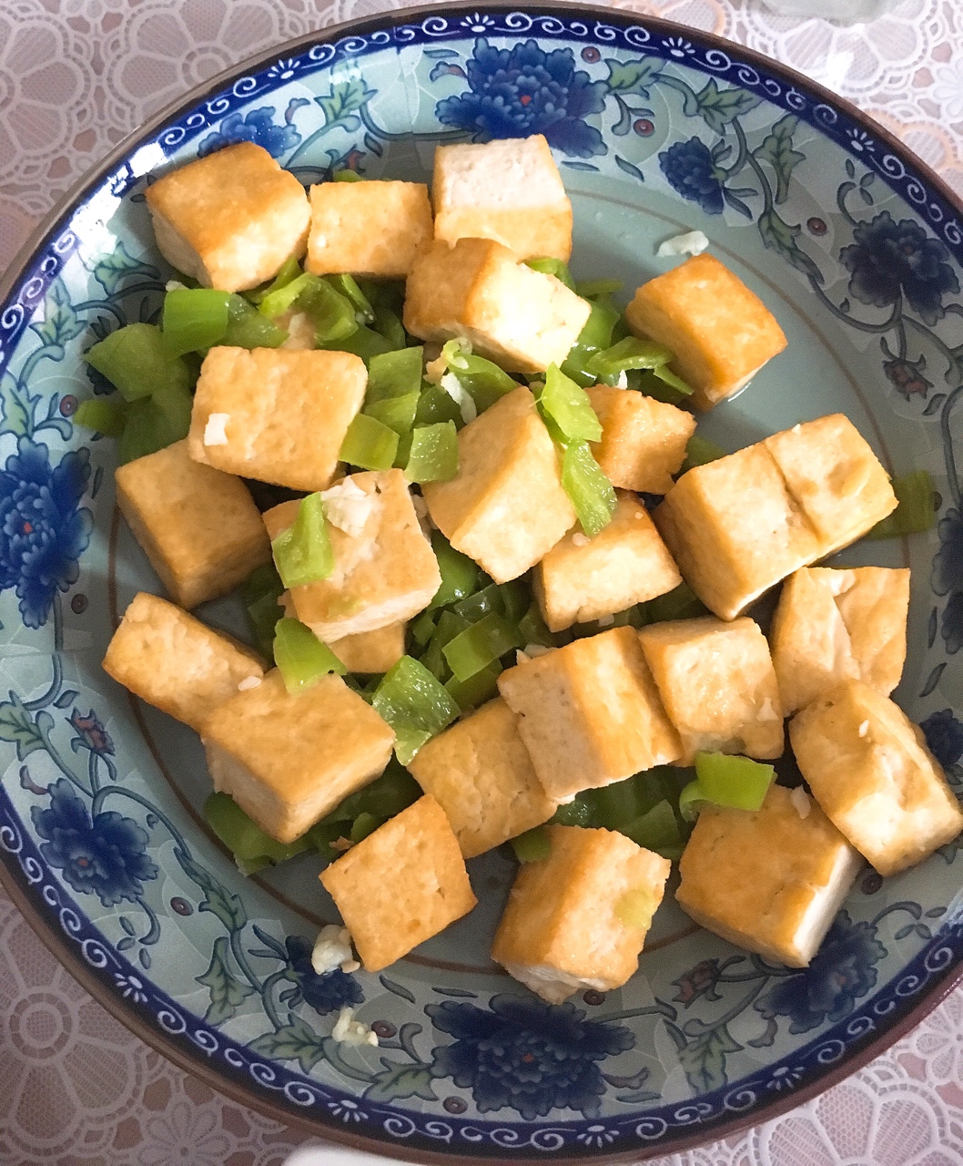 青椒炒臭豆腐