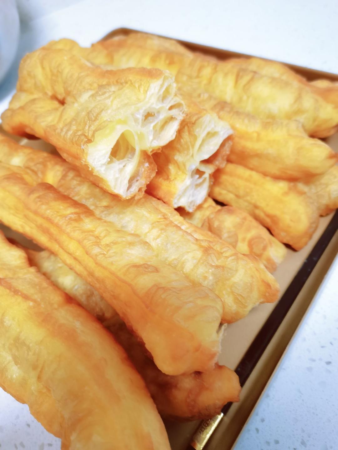 油炸鬼（油条）