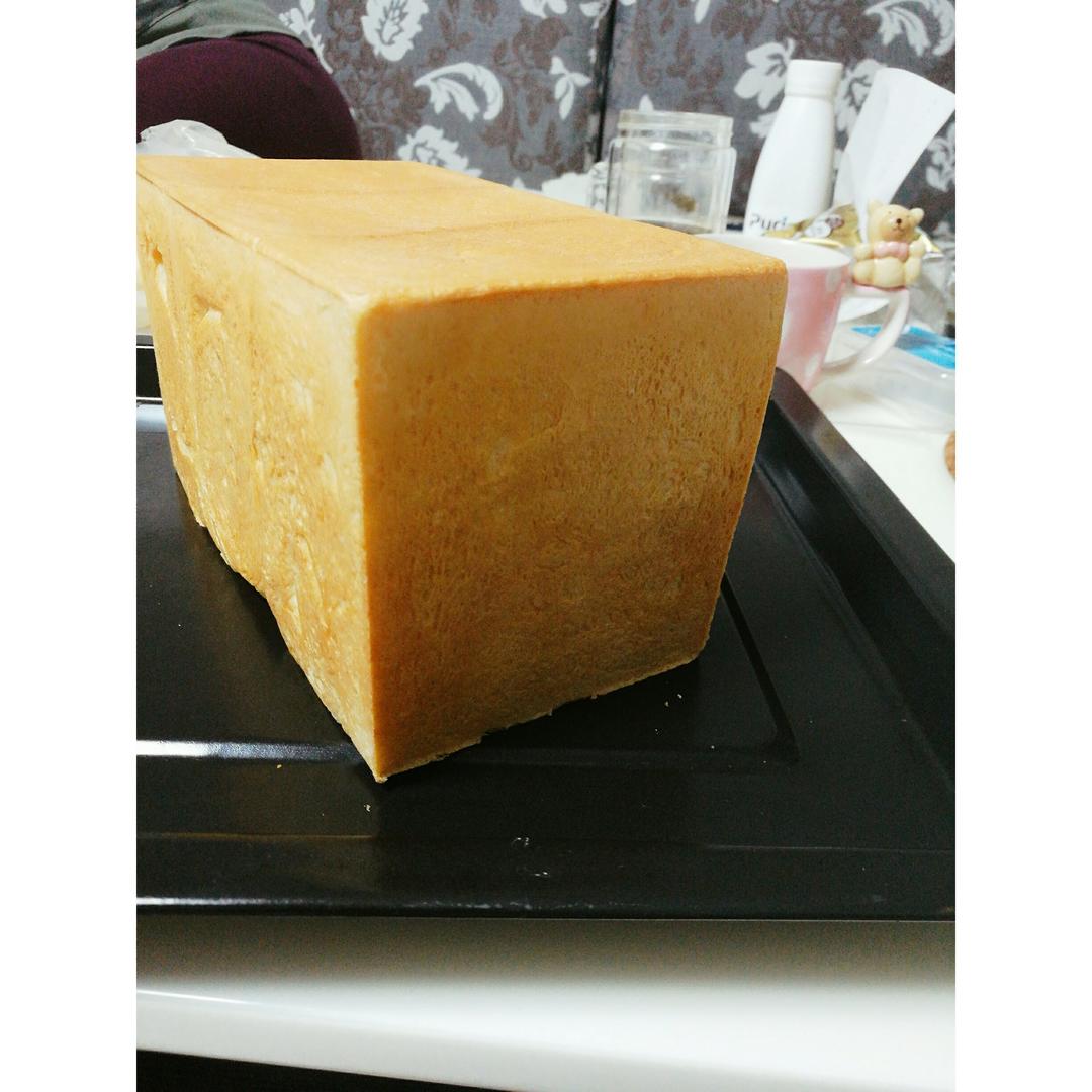 基础面包制作 Basic Bread (Loaf&Roll)