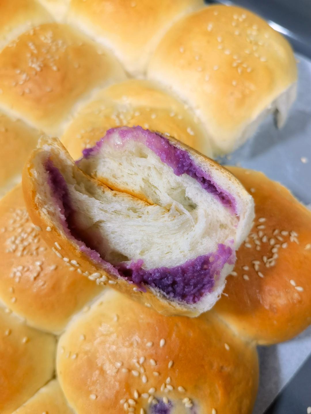 拉丝超棒的‖奶香小餐包