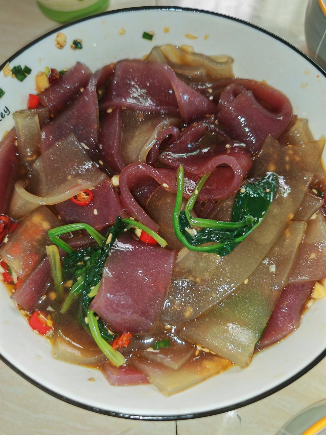 比麻将宽粉还好吃的麻辣宽粉