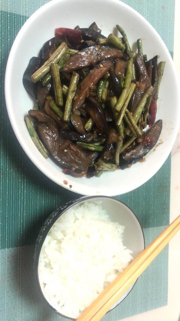 非常下饭的茄子烧豆角（少油版）