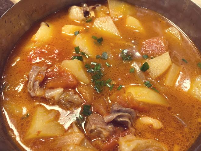 番茄土豆牛腩汤简易版的做法