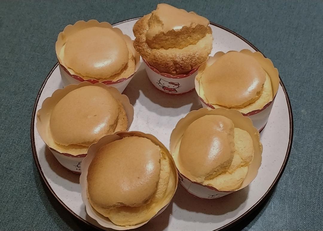 挑战全网最容易成功的纸杯蛋糕🧁无水不回缩，不开裂