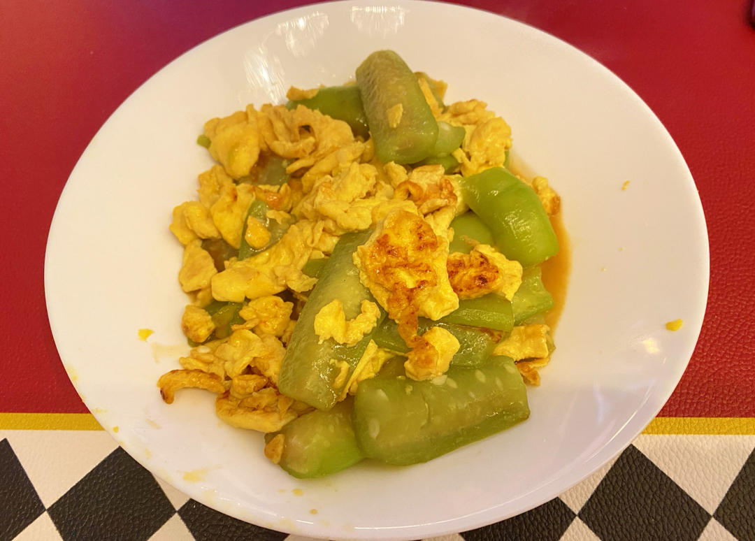 时令减脂菜——丝瓜炒蛋