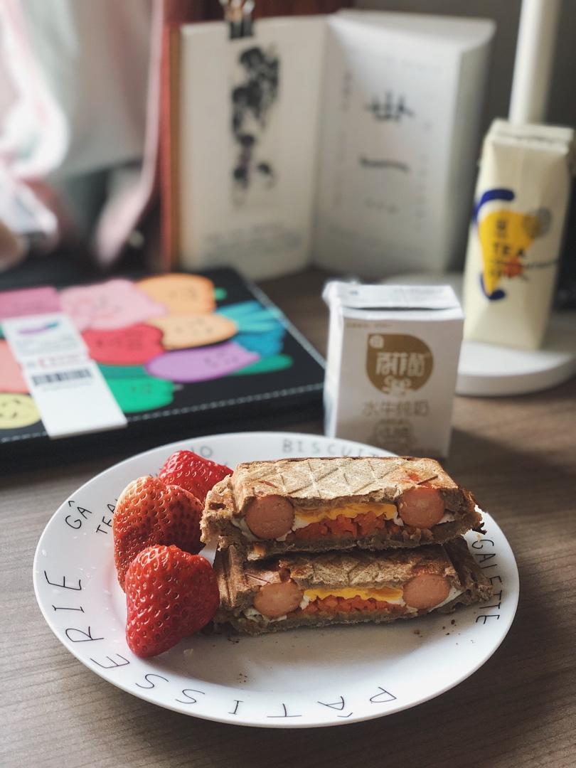 凉了也好吃的三明治，十分钟快手早餐