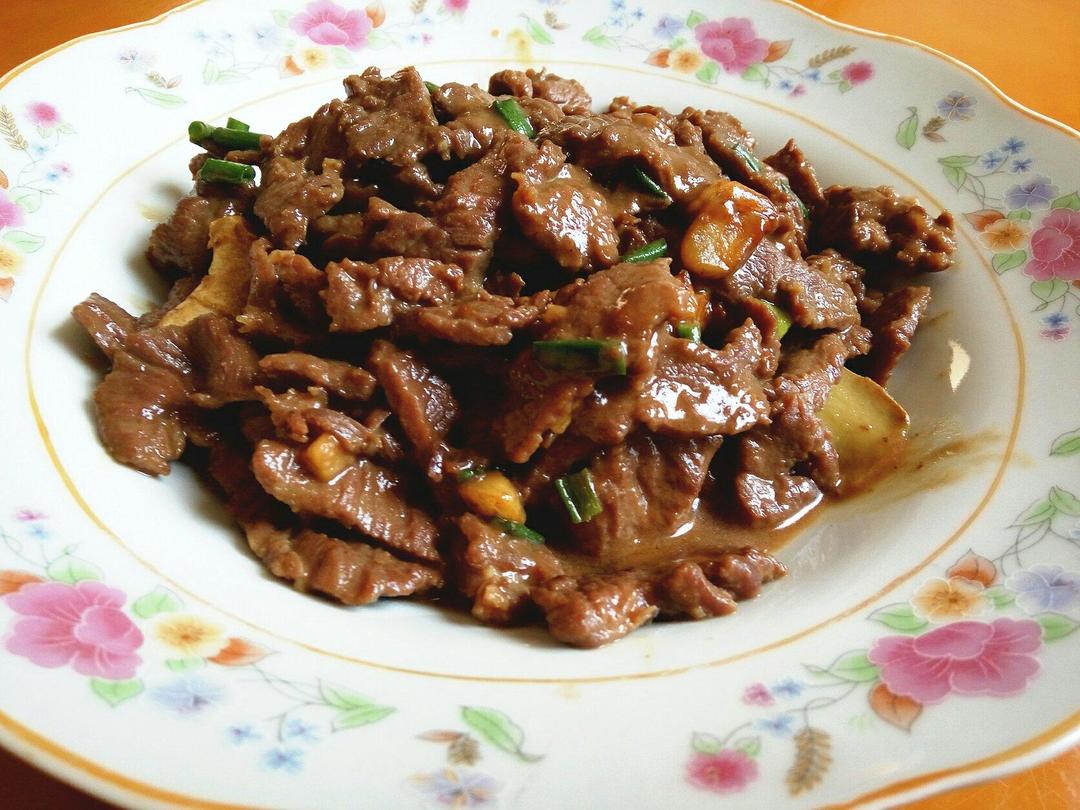 如何炒出超嫩牛肉之蒜香牛肉的做法