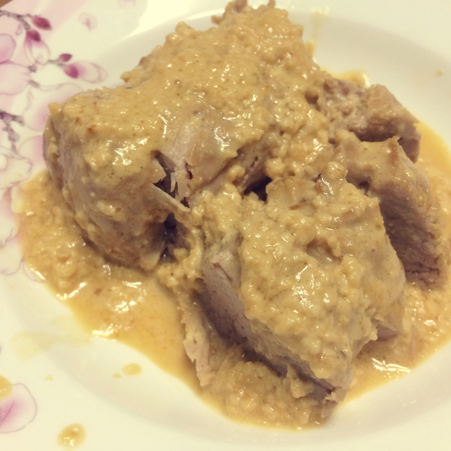 波隆那式牛奶炖猪肉