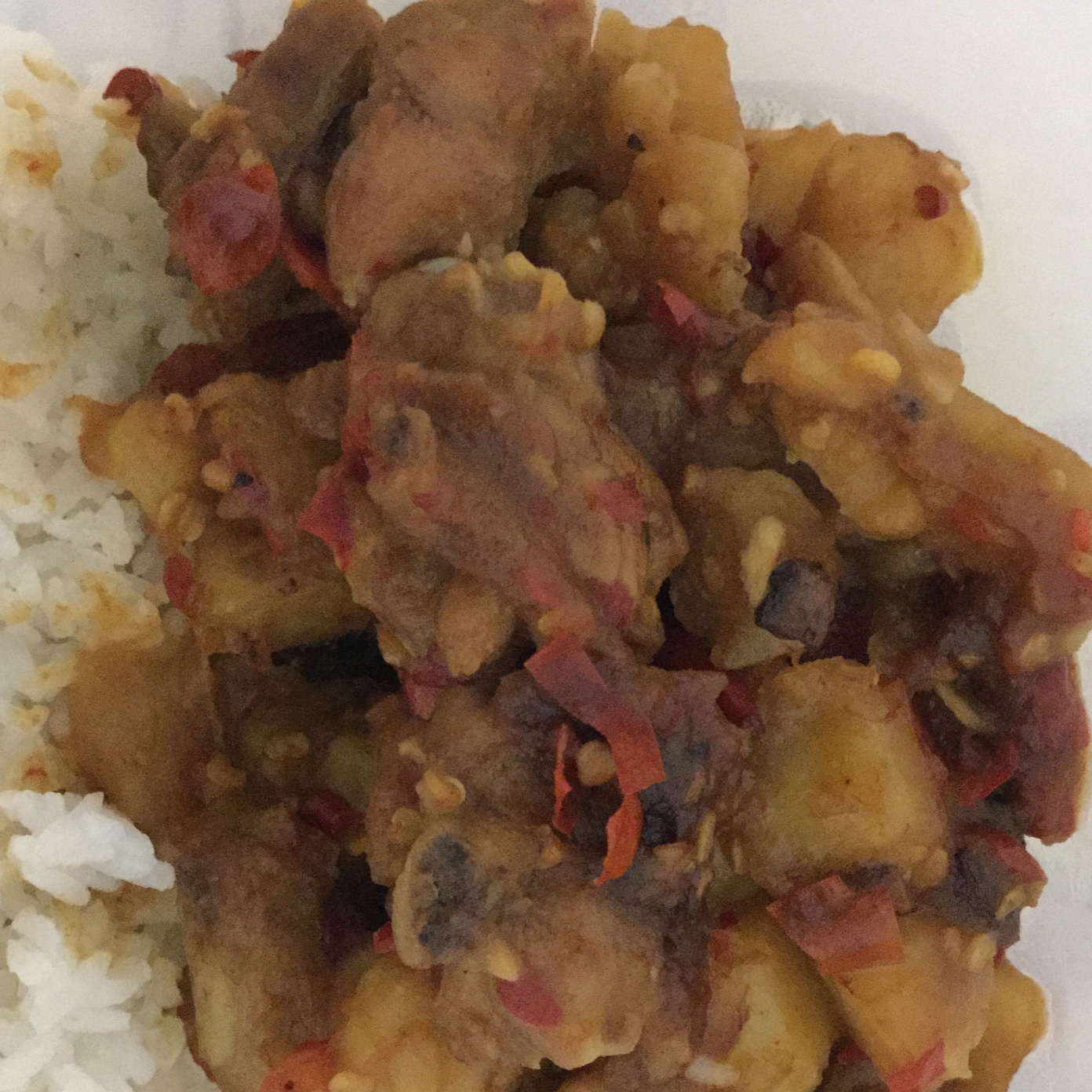 川味土豆烧排骨