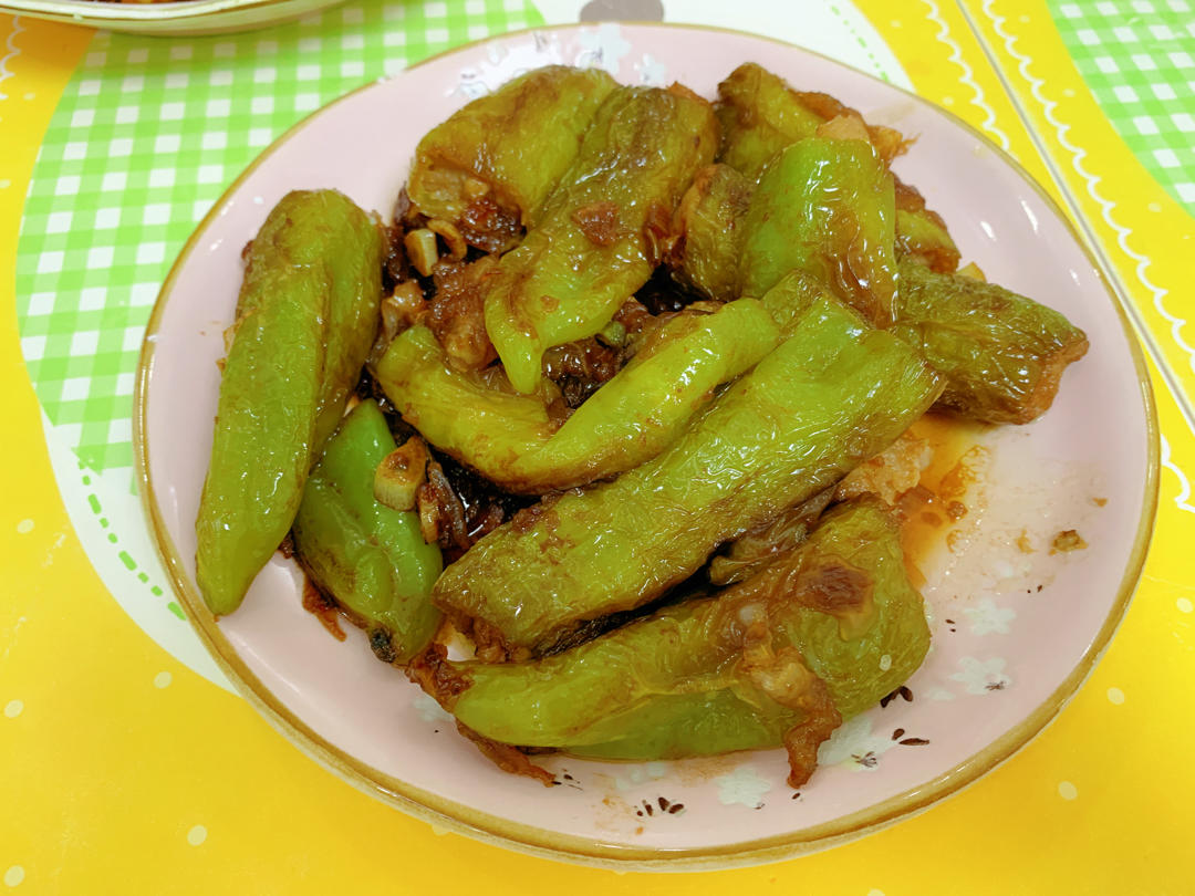 虎皮尖椒酿肉