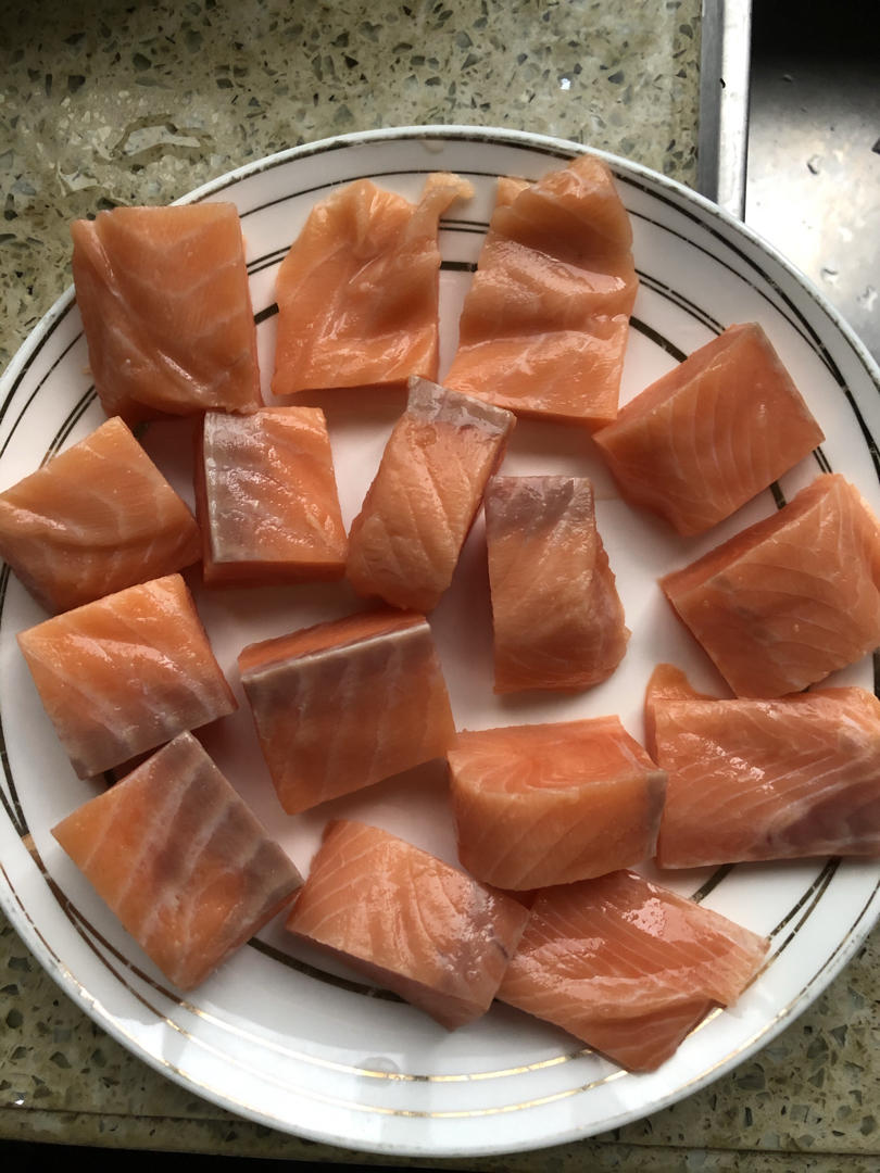 健康低卡0失败——三文鱼最最简单的做法