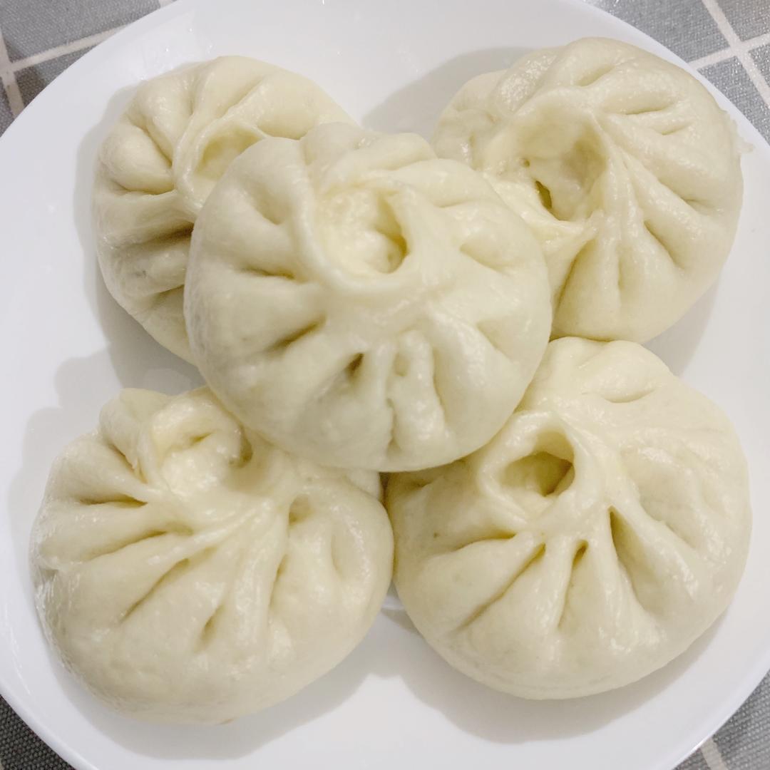 鸡肉包子