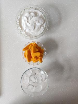 芒果酸奶的做法 步骤1